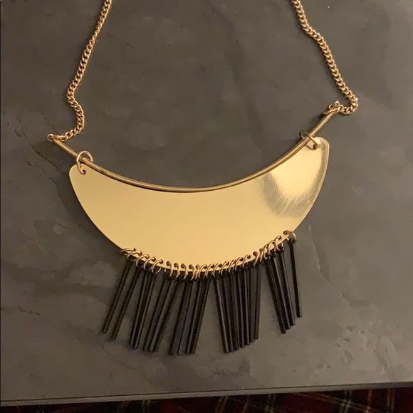 Gold colored statement necklace - Picture 1 of 2